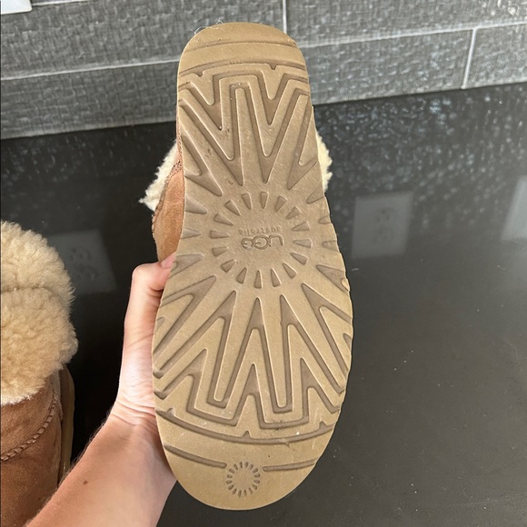 UGG Bailey button II - Picture 6 of 8